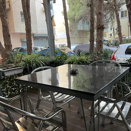 Vega 3 Apartamento Golem (Tirana)